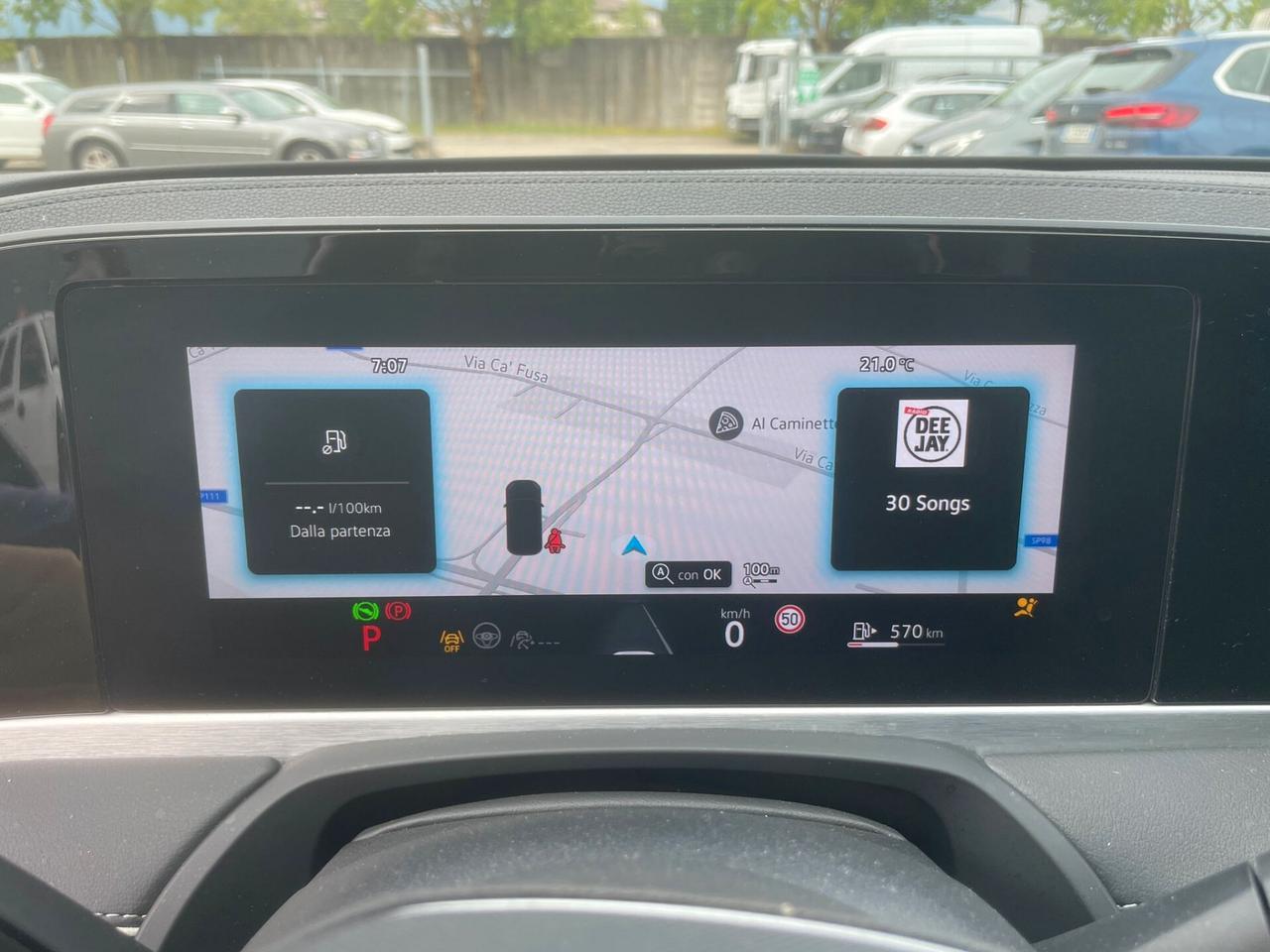 VW Passat Variant 2.0 TDI SCR EVO DSG Business * SINISTRATA*