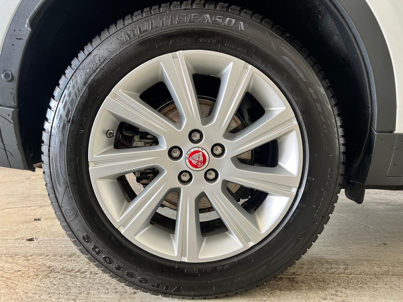 Jaguar E-Pace 2.0D 180 CV AWD aut.