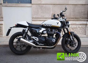 TRIUMPH Speed Twin 1200