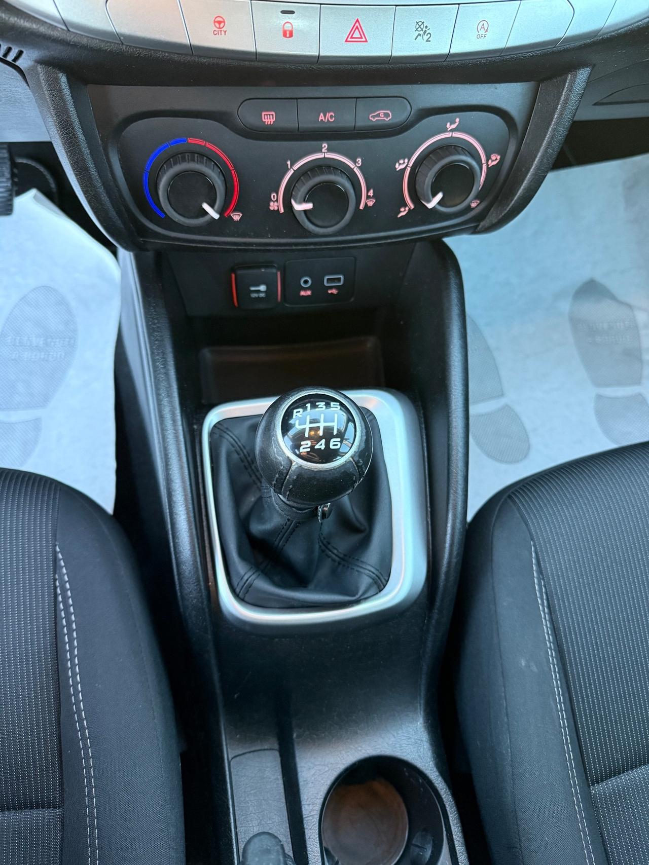 Fiat Tipo 1.6 Mjt S&S SW Lounge 120CV EURO6