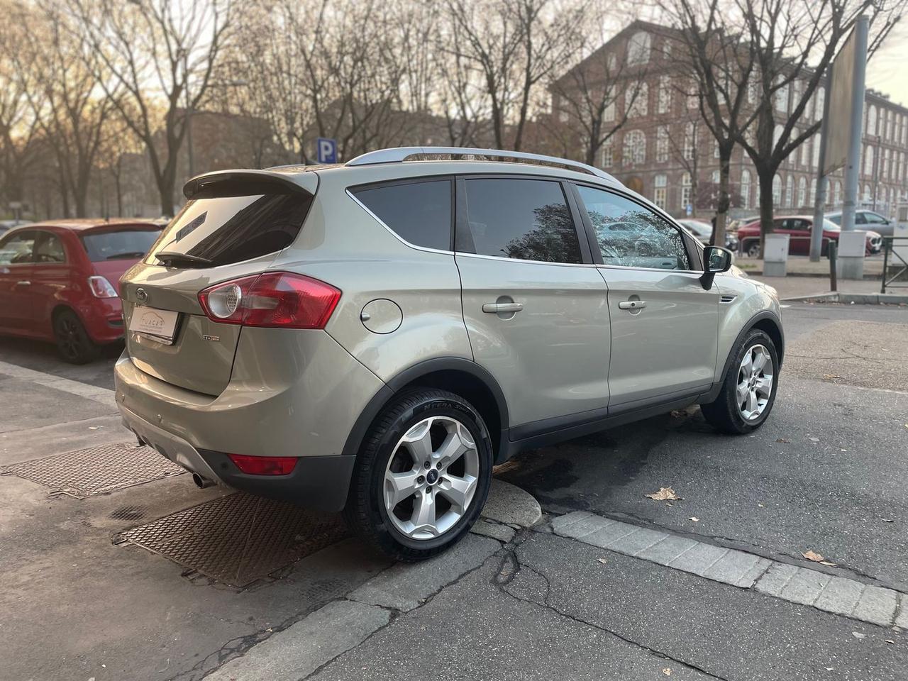 Ford Kuga Titanium 2.0 TDCi 136CV