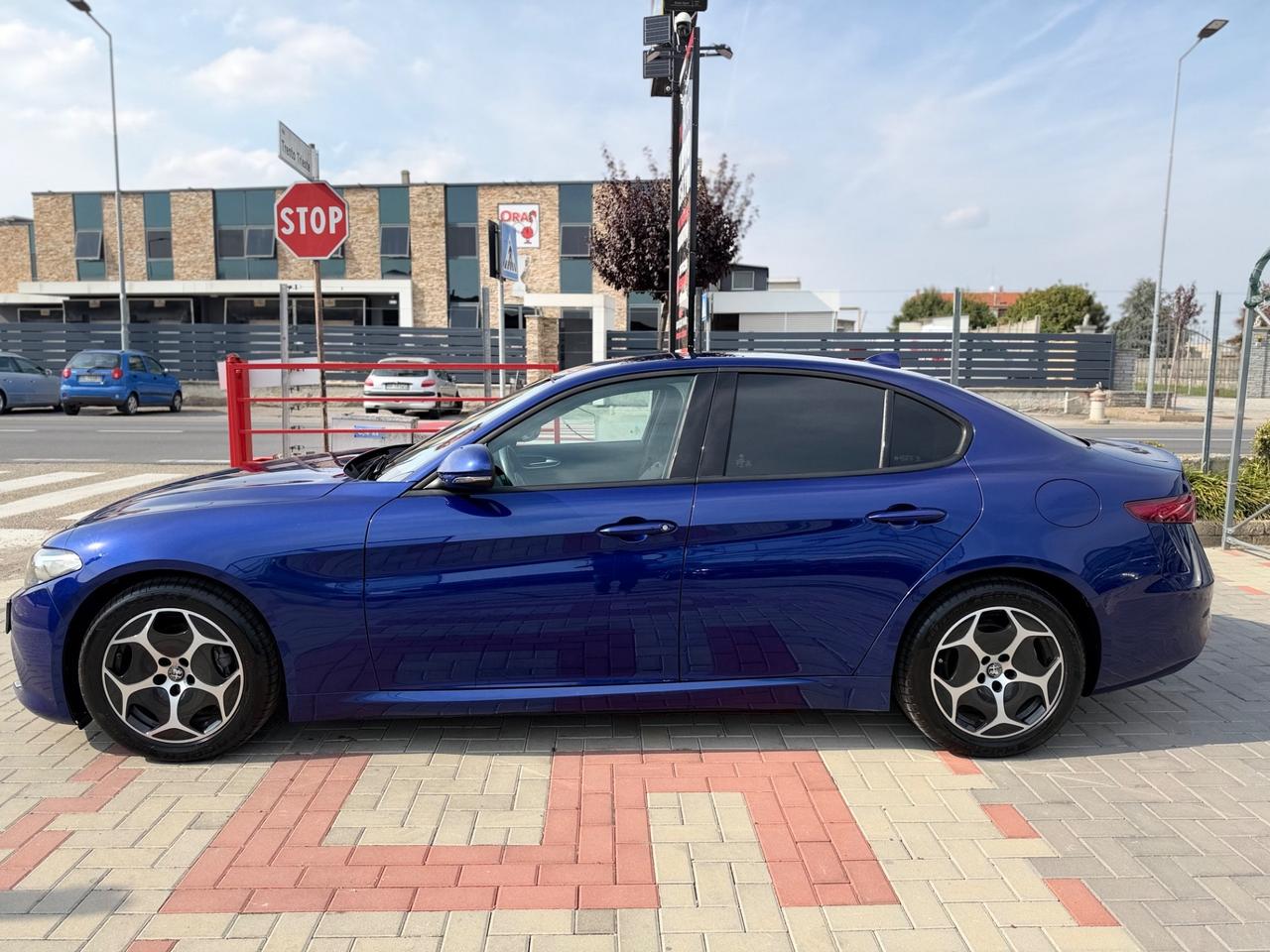 Alfa Romeo Giulia 2.2 Turbodiesel 160 CV AT8
