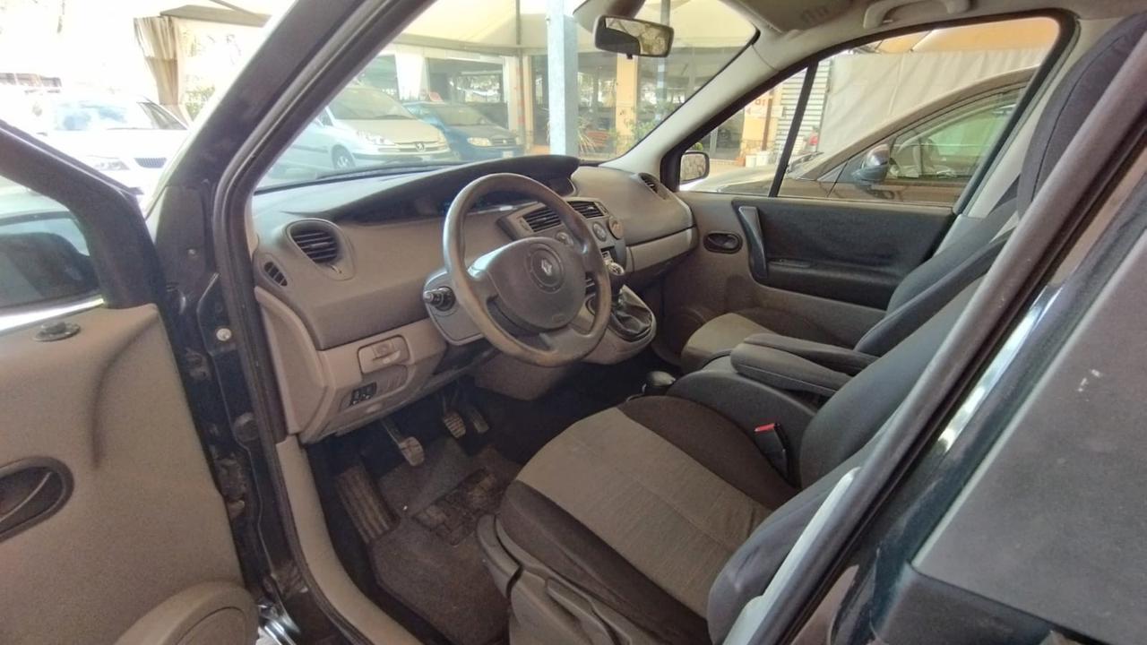 Renault Scenic Scénic 1.9 dCi/130CV Luxe