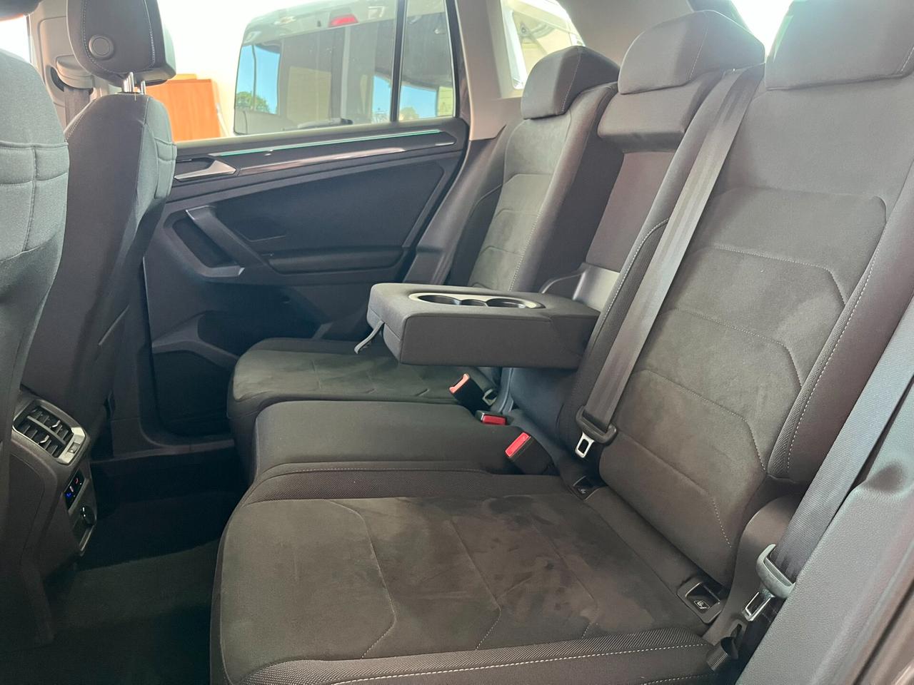 Volkswagen Tiguan 2.0 TDI 150 CV SCR DSG Elegance