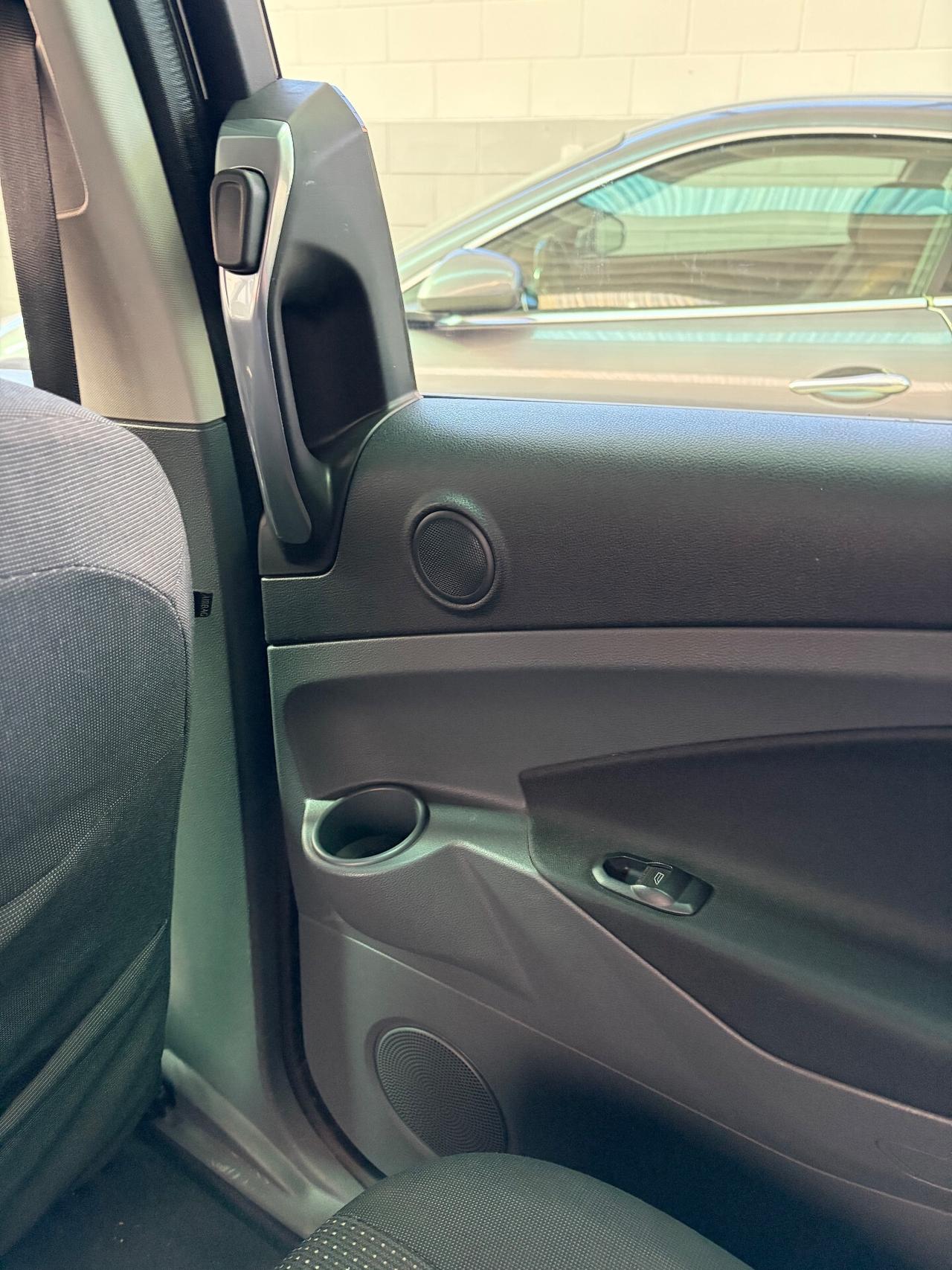 Ford C-Max Grand 7 posti