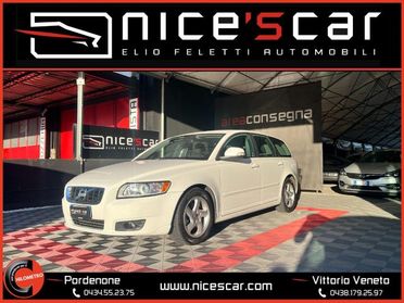 VOLVO V50 D3 Kinetic * UNICO PROPRIETARIO