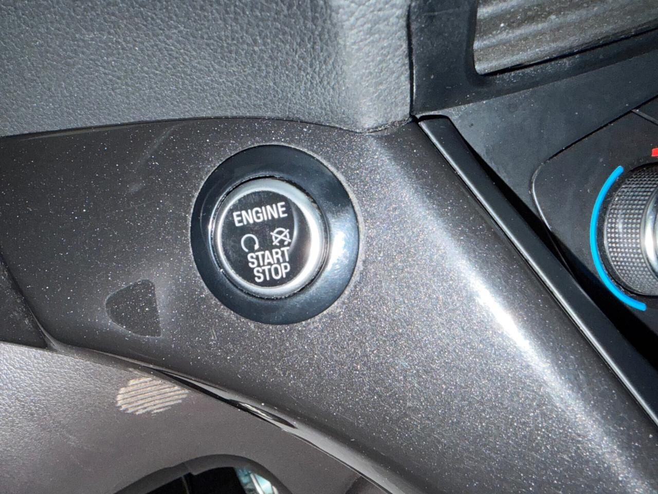 Ford Kuga 2WD 2.0 TDCI 120 cv. ST LINE