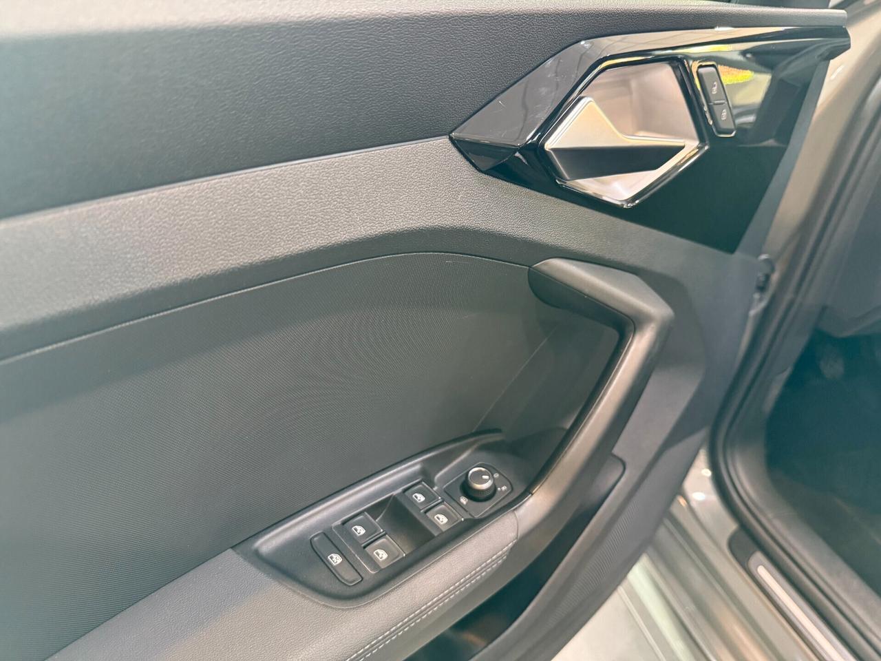 Audi A1 Sportback 25 1.0 tfsi S Line Edition my20