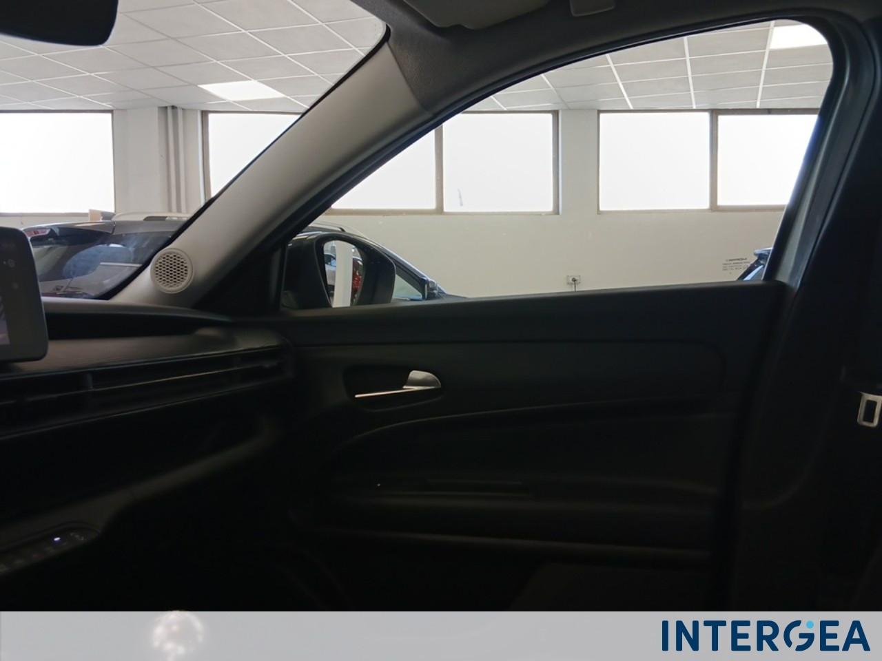 JEEP Avenger 1.2 turbo Altitude fwd 100cv