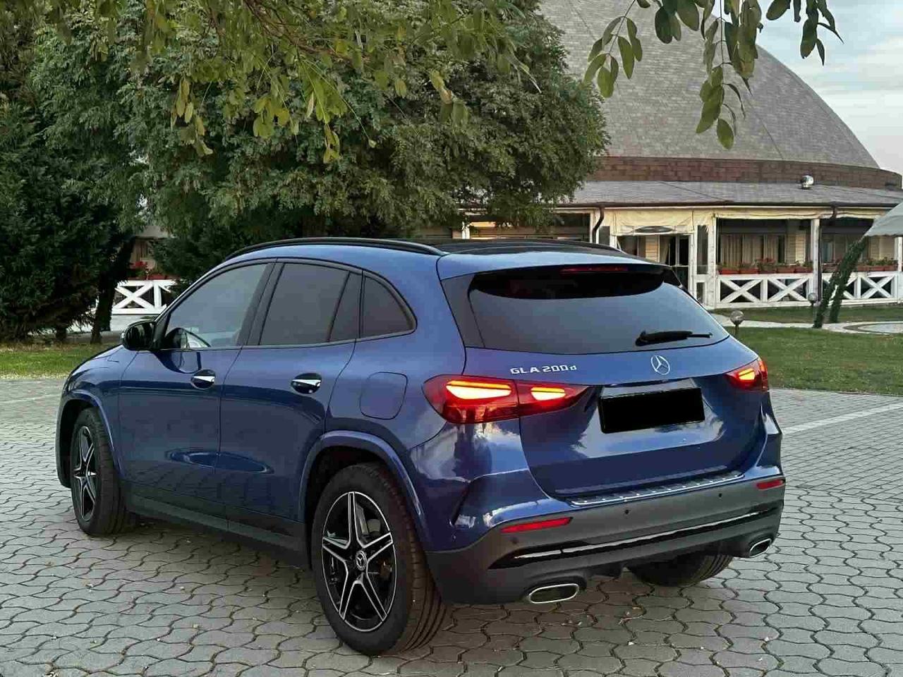 Mercedes-benz GLA 200 d Automatic AMG Line Premium Plus