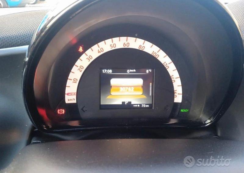 smart fortwo Fortwo eq Pure 22kW