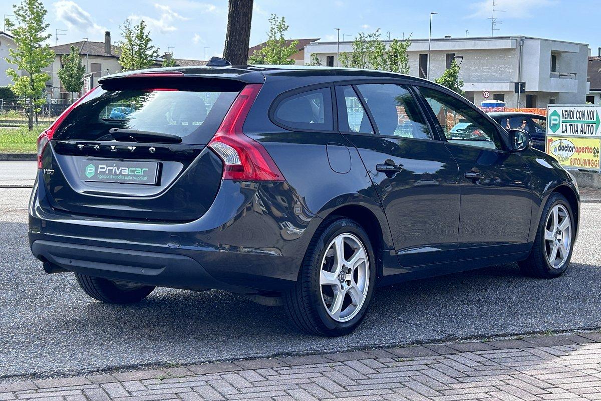 VOLVO V60 D3 Geartronic Kinetic