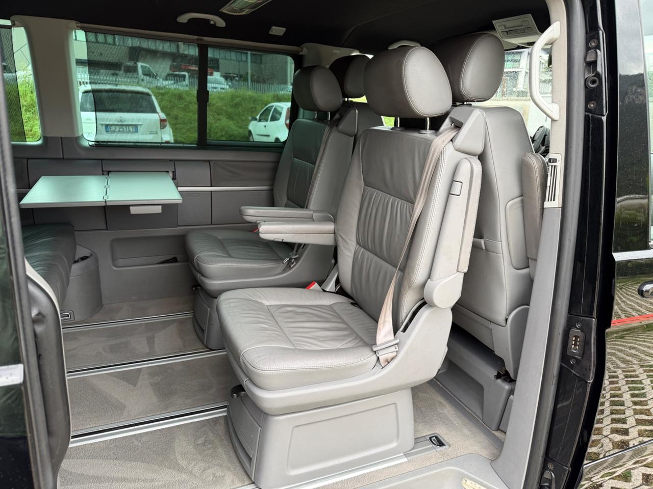 Volkswagen Multivan 2.5 TDI/174CV Highline