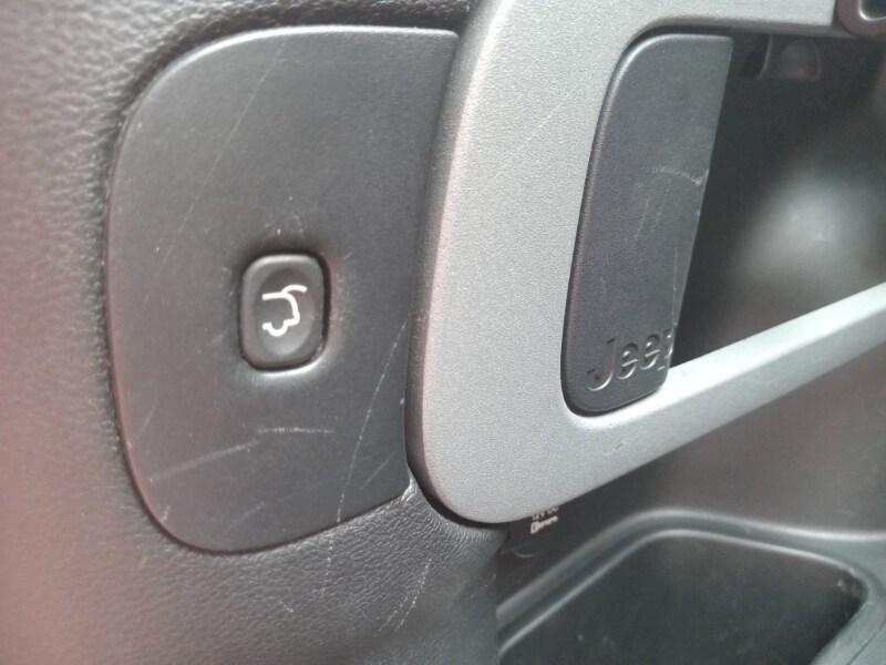 JEEP Cherokee 4ªs. 14-18 Cherokee 2.2 Mjt II 1...