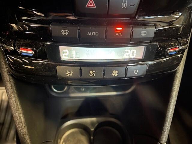 Peugeot 2008 PureTech Turbo 110 S&S Allure