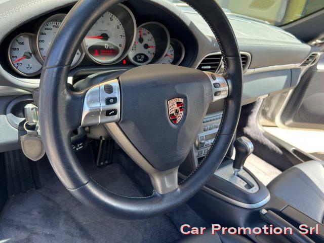 PORSCHE 911 Carrera 4S Coupé