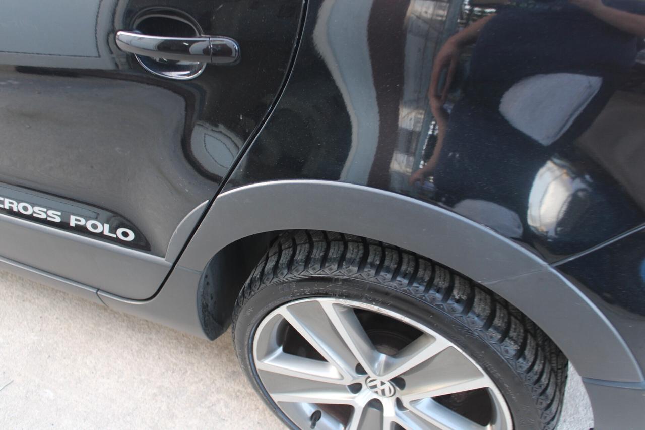 Volkswagen Polo 1.6 TDI 90CV CROSS DPF 5 porte Highline