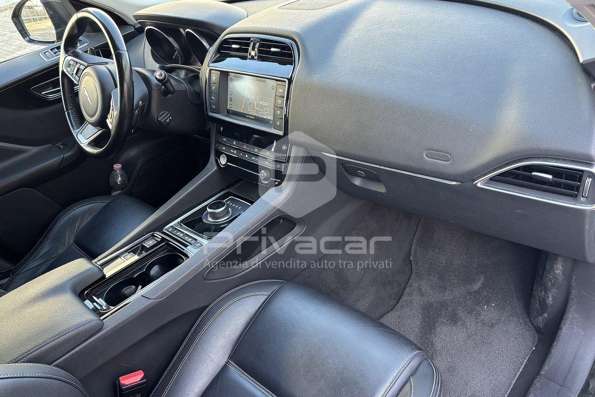 JAGUAR F-Pace 2.0 D 180 CV AWD aut. Portfolio