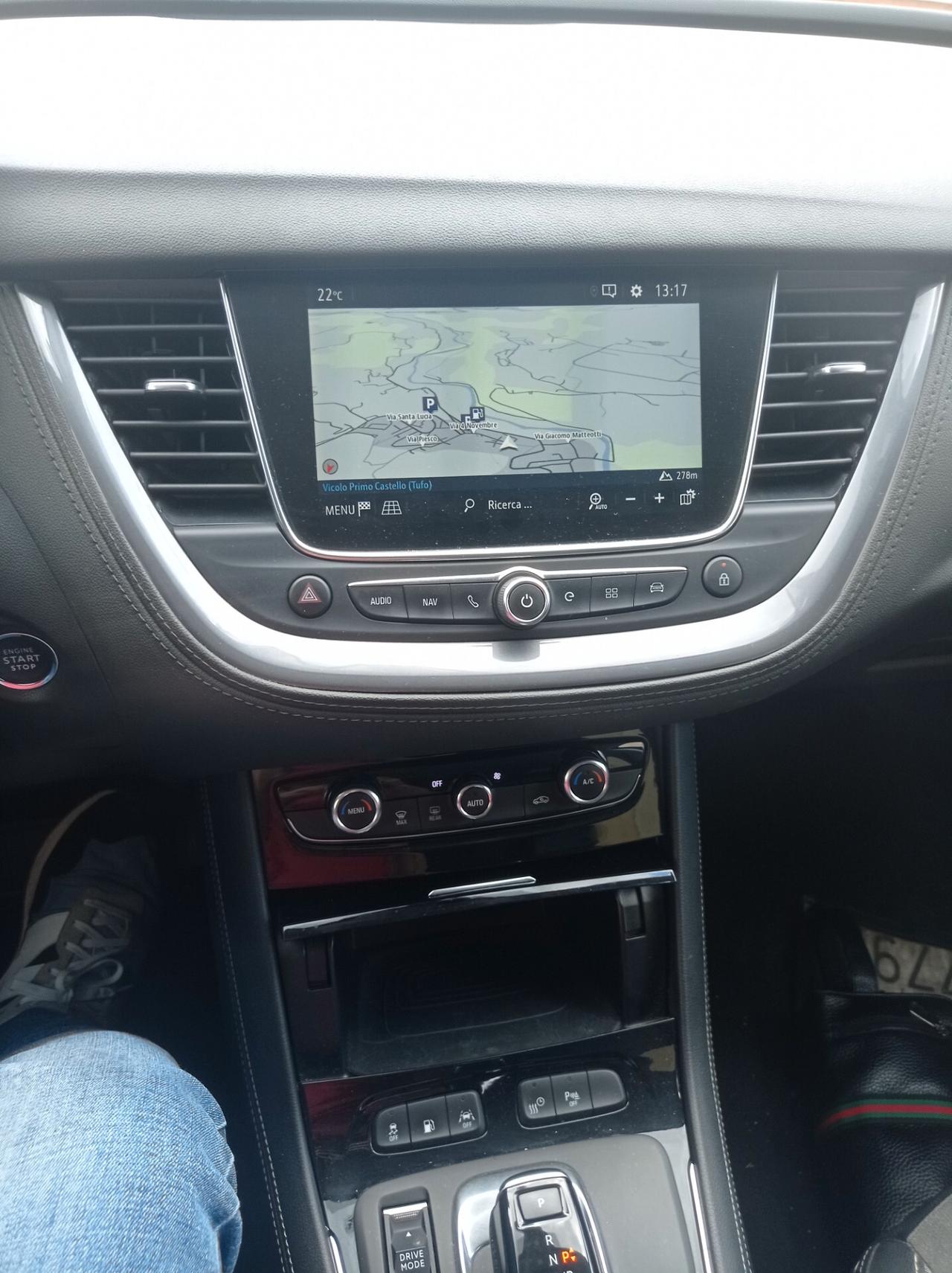Opel Grandland X 1.6 Hybrid Plug-in aut. AWD Elegance