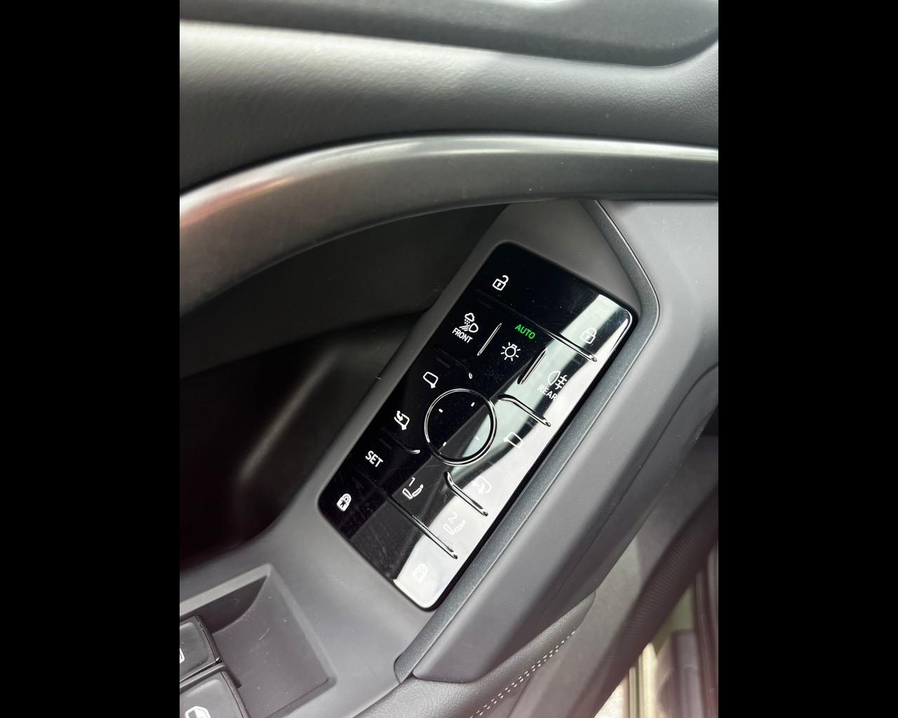 AUDI Audi Q5 SUV TDI quattro 150 kW S tronic