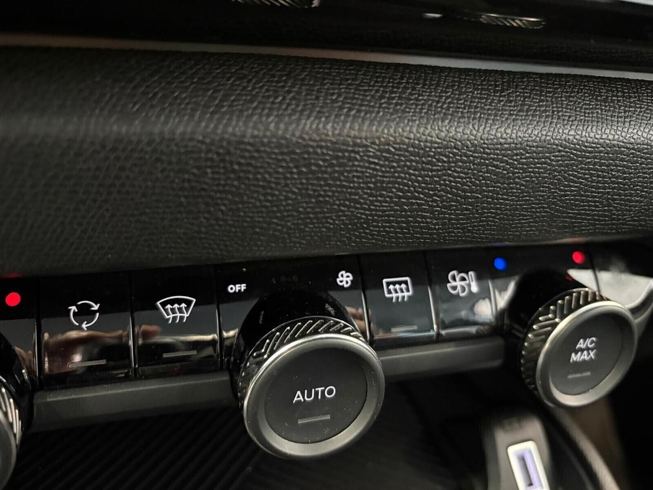 Citroen C4 MAX PureTech 130 EAT8 SPOTICAR
