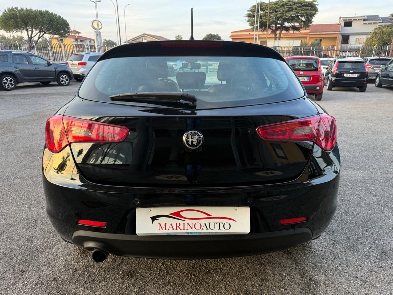 Alfa Romeo Giulietta 1.6 JTDm-2 105 CV Exclusive