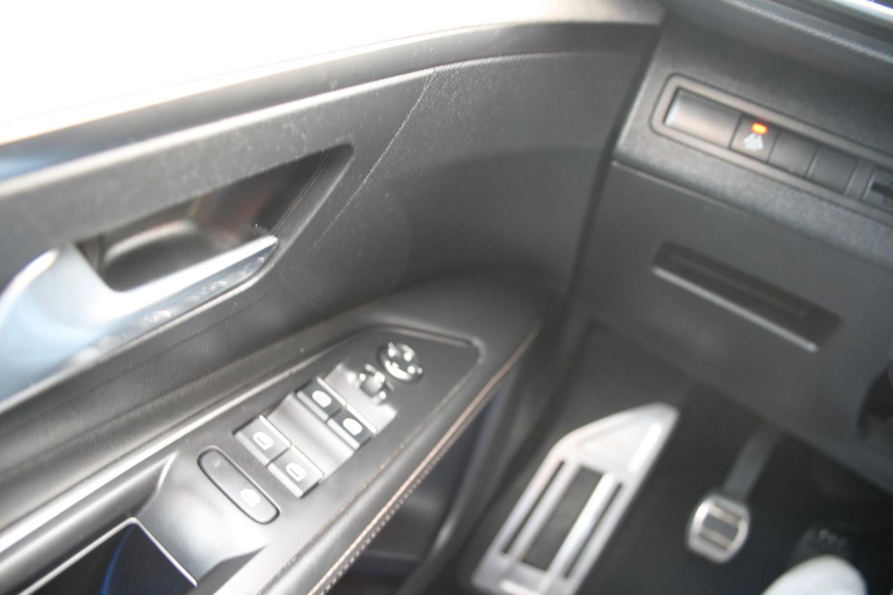 Peugeot 3008 BlueHDi 130 S&S GT
