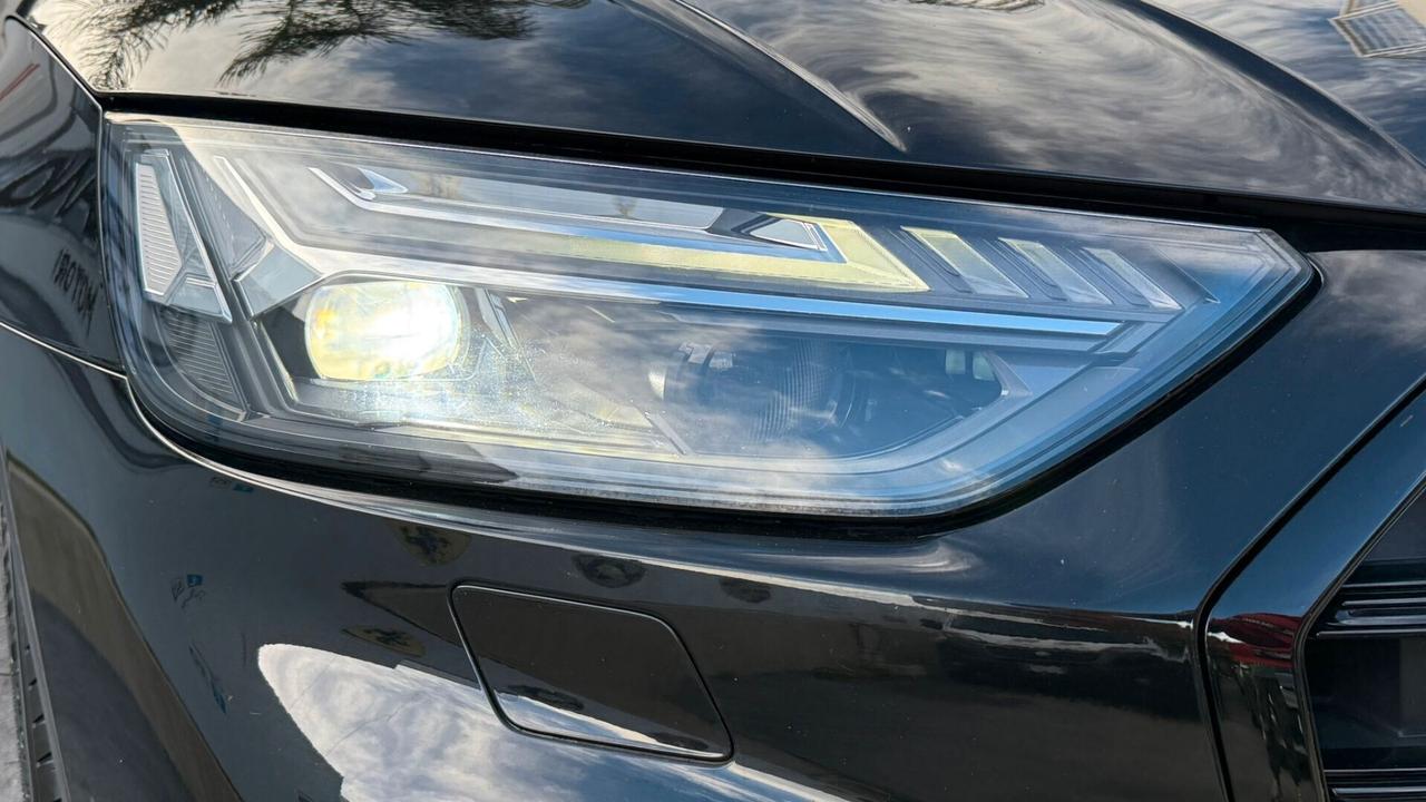 AUDI SQ5 SPORT ATTITUDE 2021 N1 AUTOCARRO