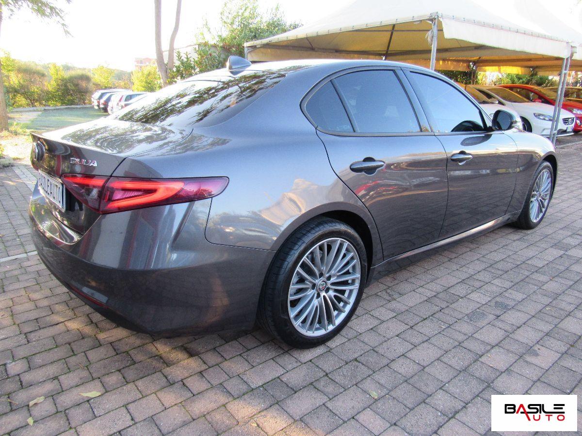 ALFA ROMEO - Giulia - 2.2 Turbodiesel 136 CV AT8 Busin.