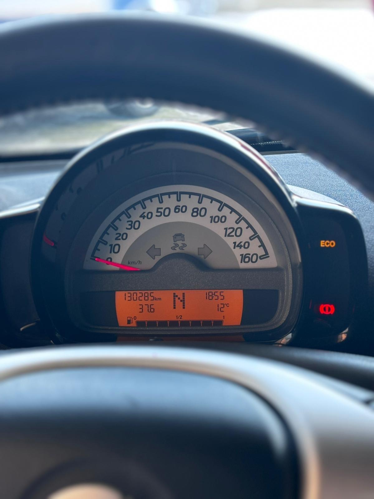 Smart ForTwo 52 kW MHD coupé White Tailor Made