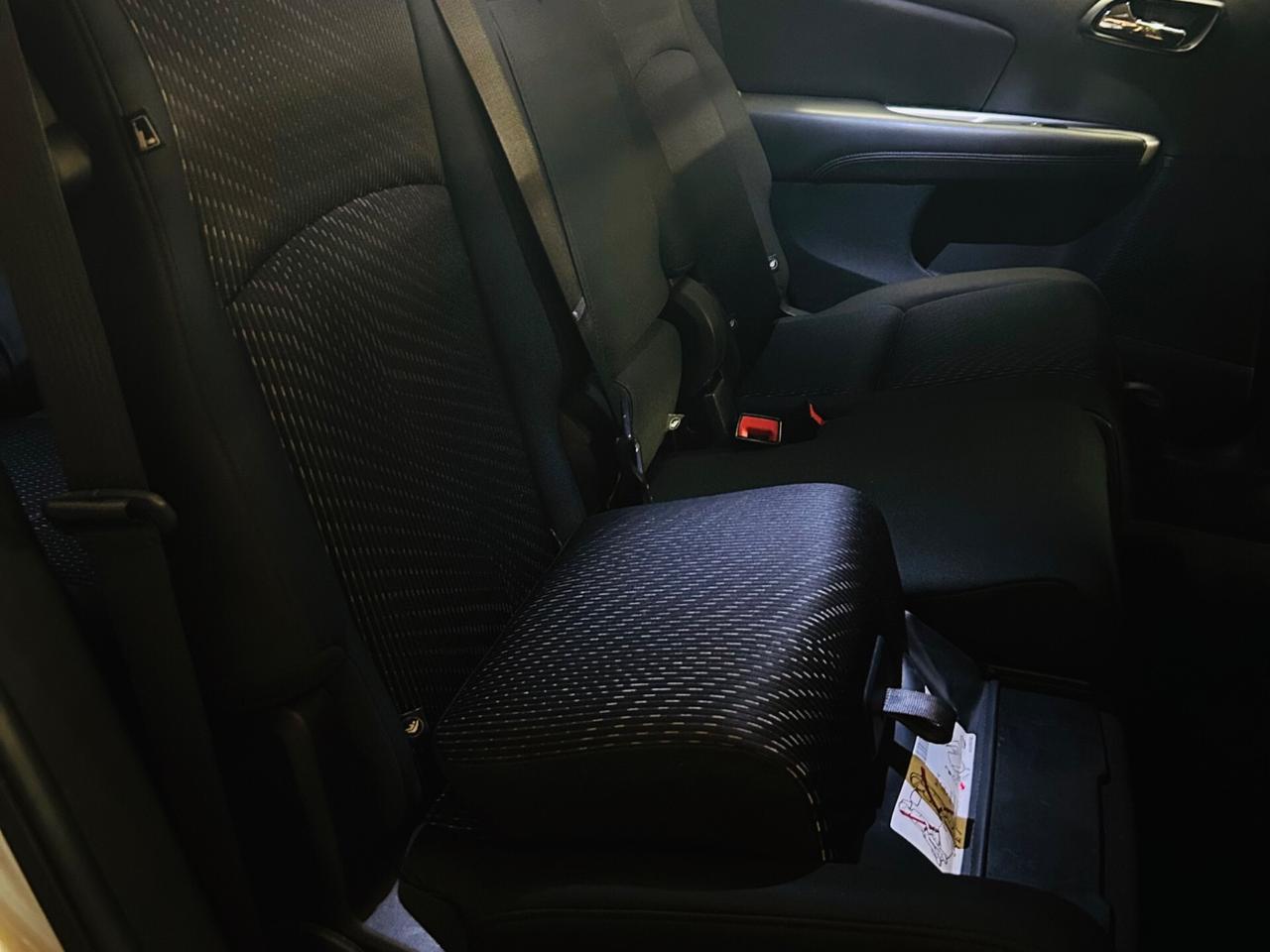 FIAT FREEMONT 2.0 MULTIJET ALLESTIMENTO FULL OPTIONAL LOUNGE CON SOLI 36.013 KM