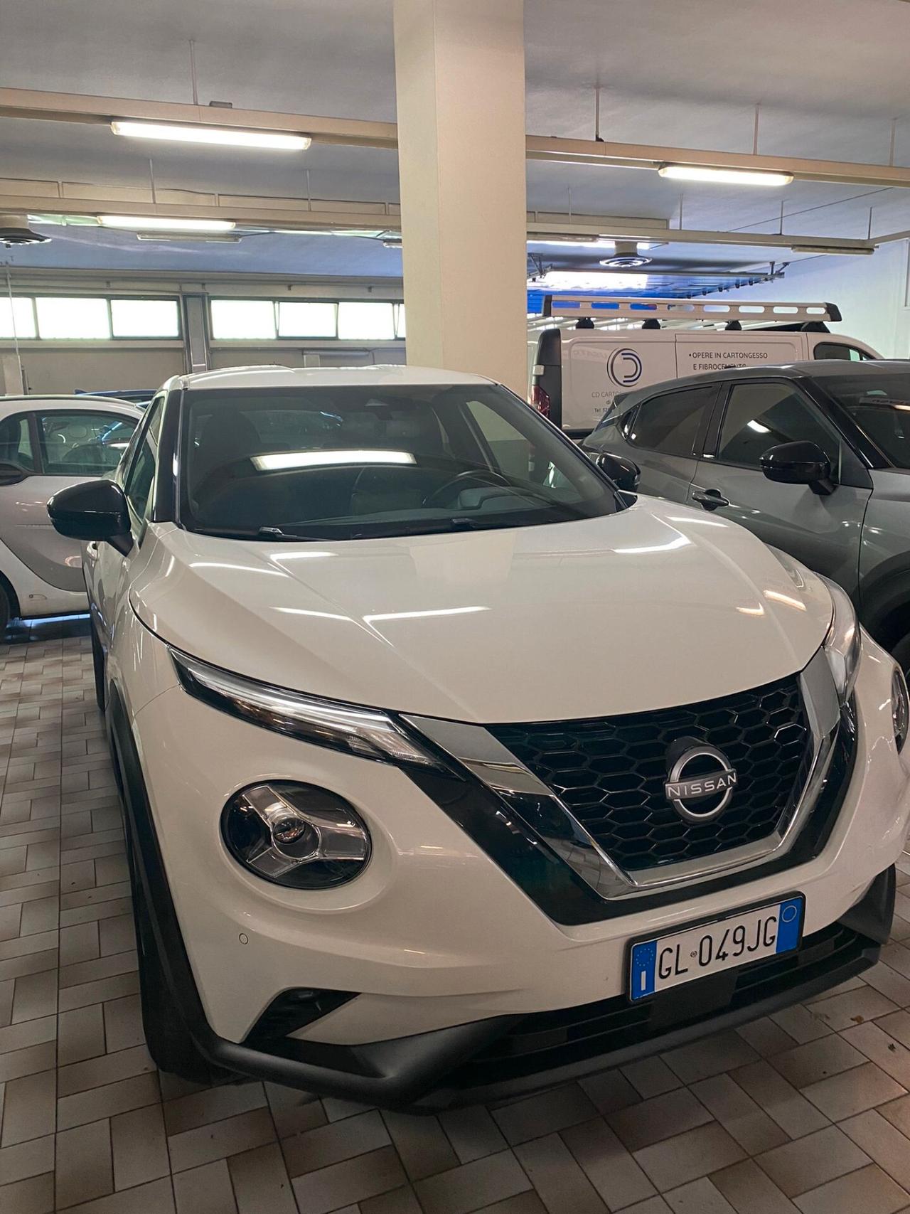 Nissan Juke 1.0 DIG-T 114 CV N-Connecta