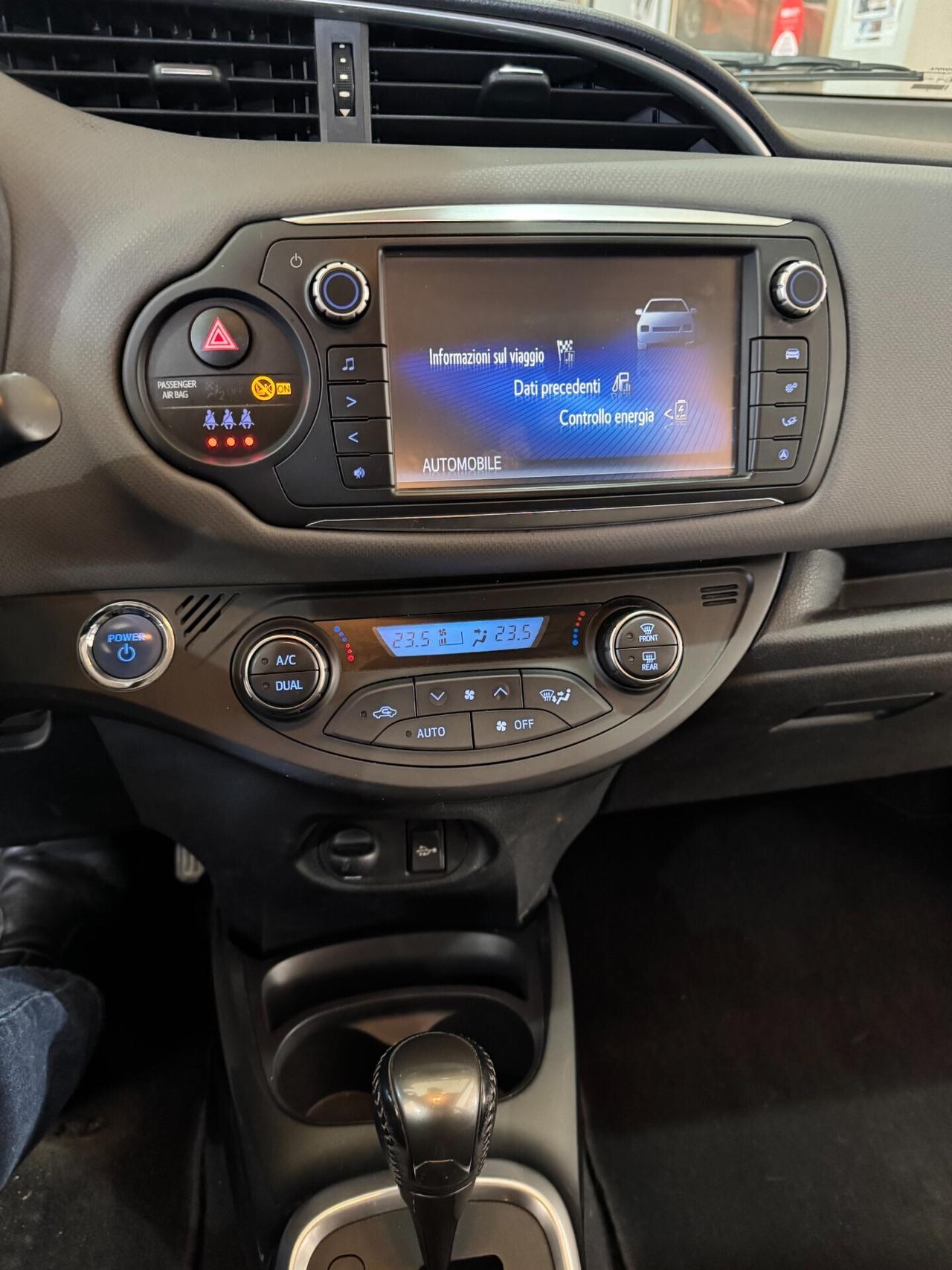 Toyota Yaris 1.5 Hybrid AUTOMATICA Business OK NEO