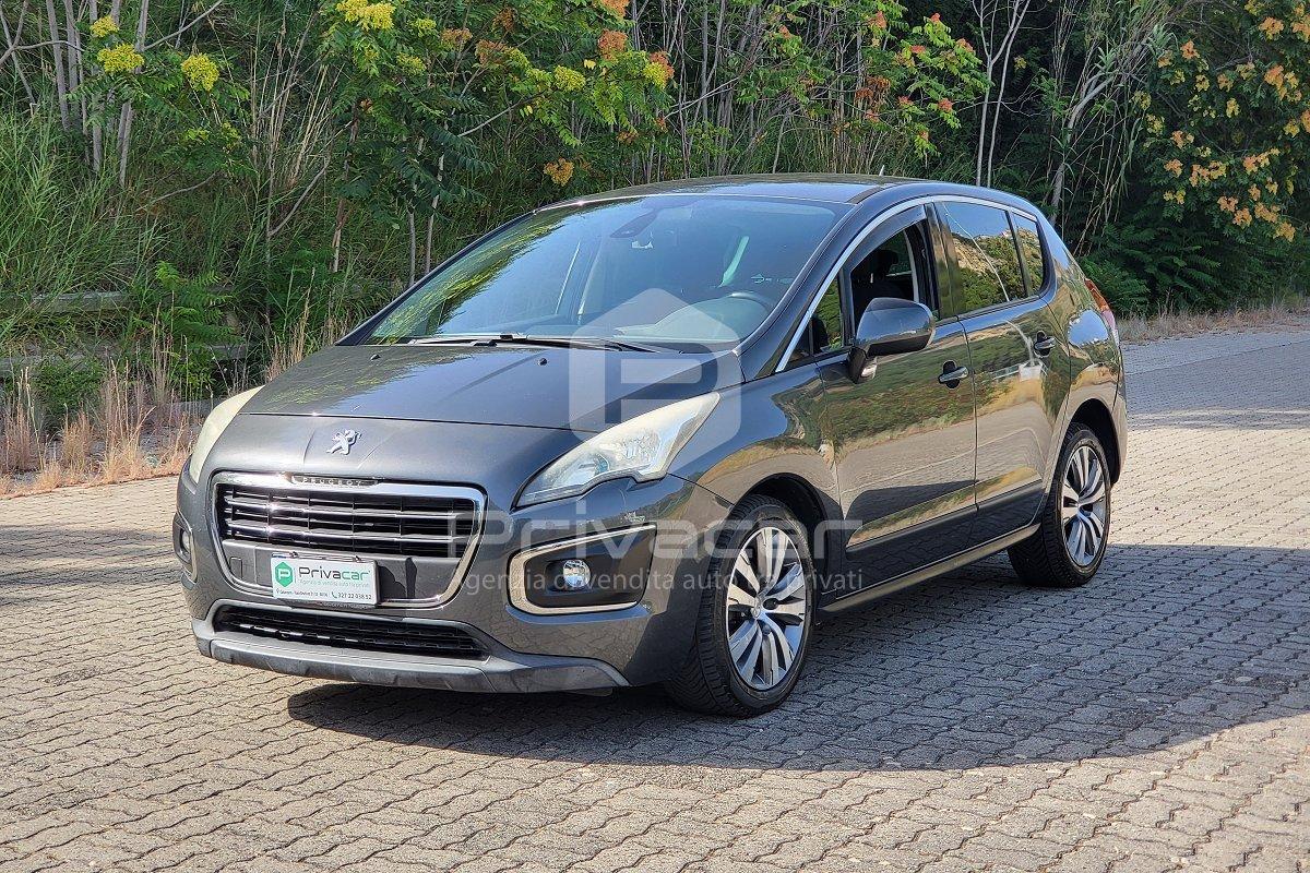 PEUGEOT 3008 1.6 HDi 115CV Business