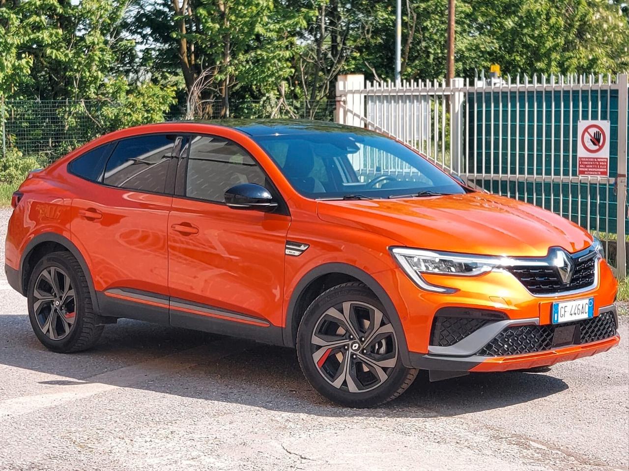 Renault Arkana Hybrid TCe EDC R.S. Line