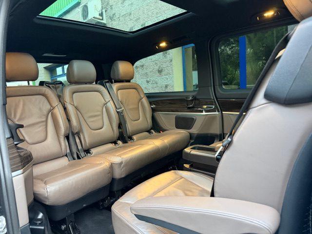 MERCEDES-BENZ V 300 D PREMIUM 4 MATIC 239CV 7 POSTI TETTO PANORAMA