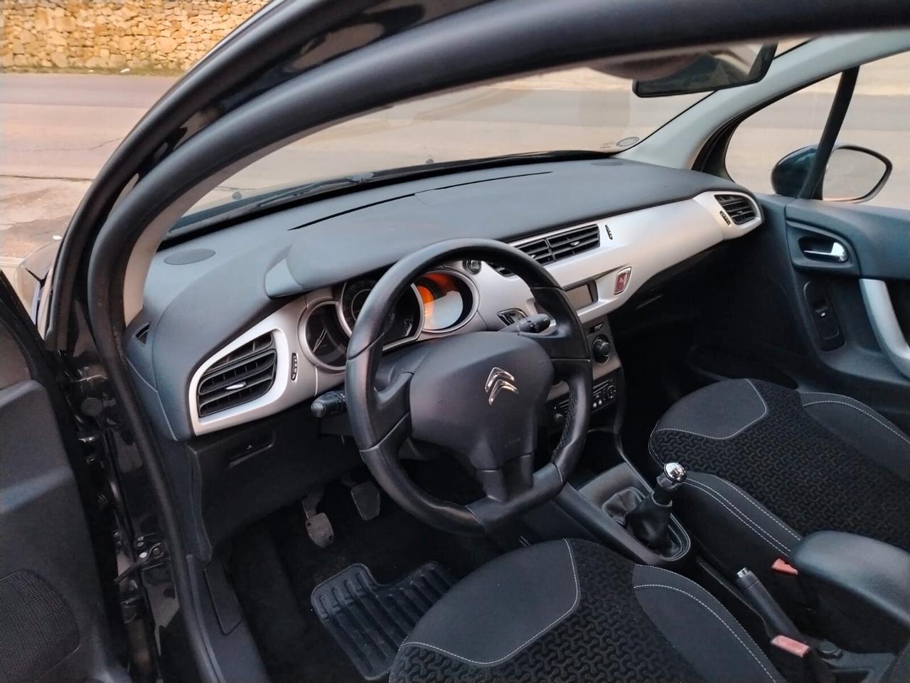 Citroen C3 1.4 HDi 70cv Exclusive