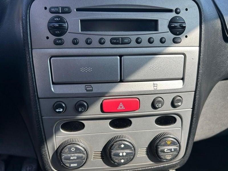 Alfa Romeo 147 147 1.9 JTD 5P MURPHYENYE
