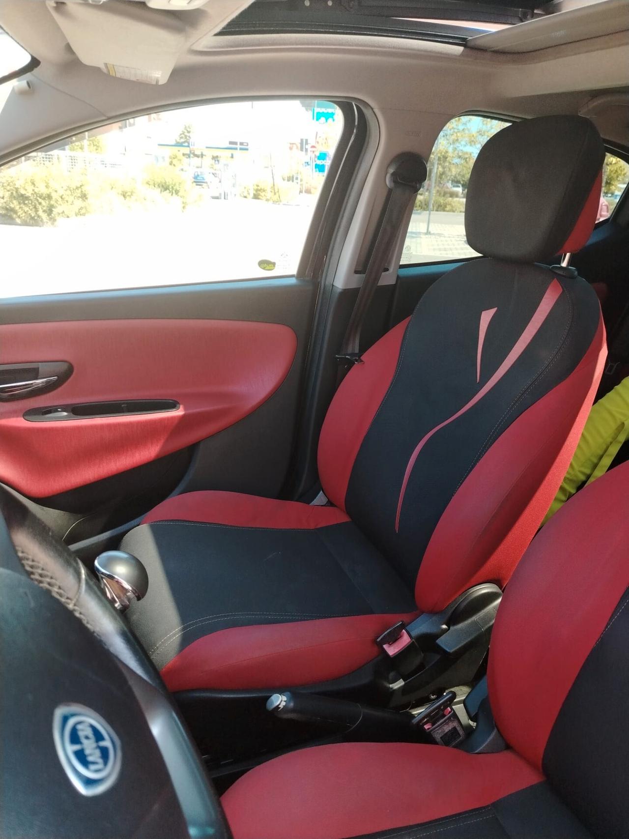 Lancia Ypsilon 1.3 MJT 16V 95 CV 5 porte S&S Elefantino