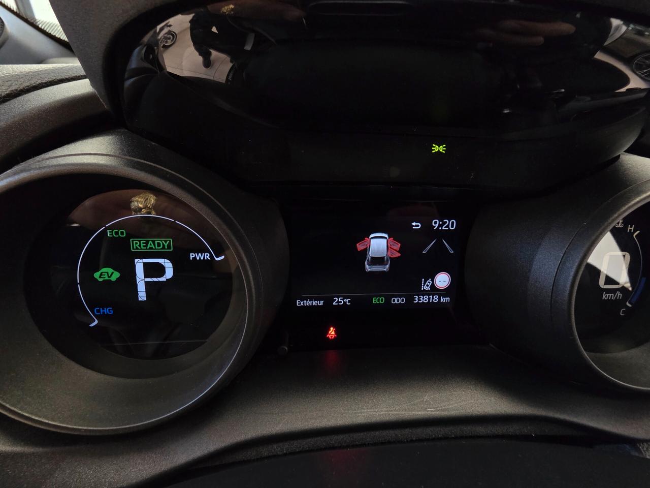 Toyota Yaris Cross 1.5 Hybrid 5p. E-CVT AWD-i Lounge