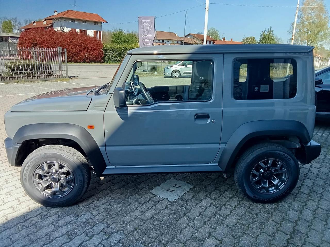 Suzuki Jimny 1.5 4AT TOP