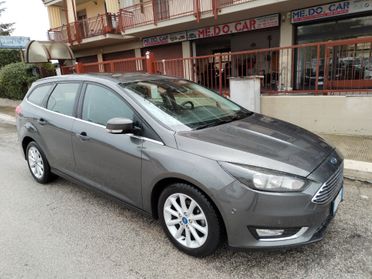 Ford Focus 1.5 TDCi 120 CV cambio automatico navigatore Titanium