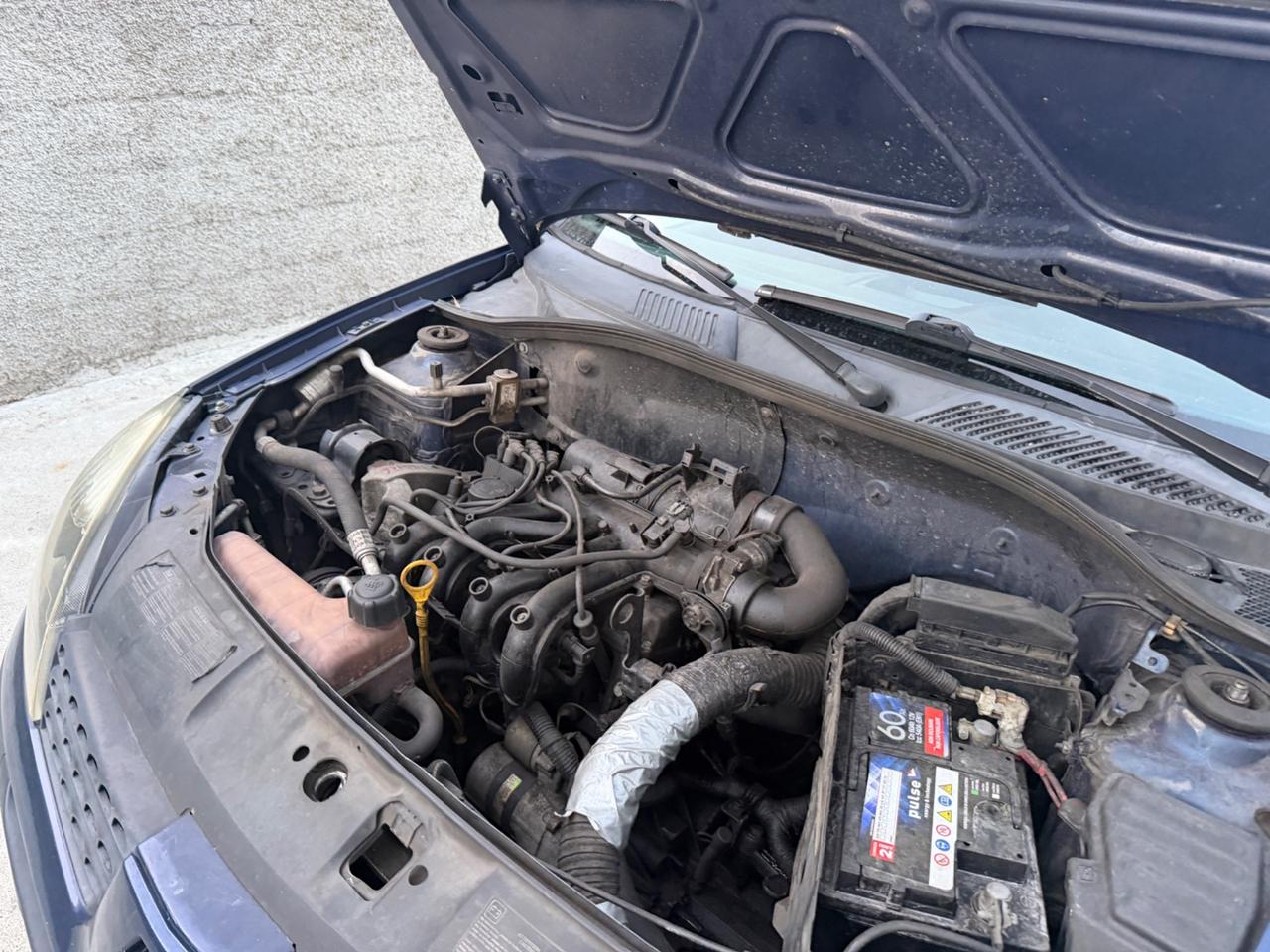 Renault Clio 1.2 benzina 43KW consumi bassi
