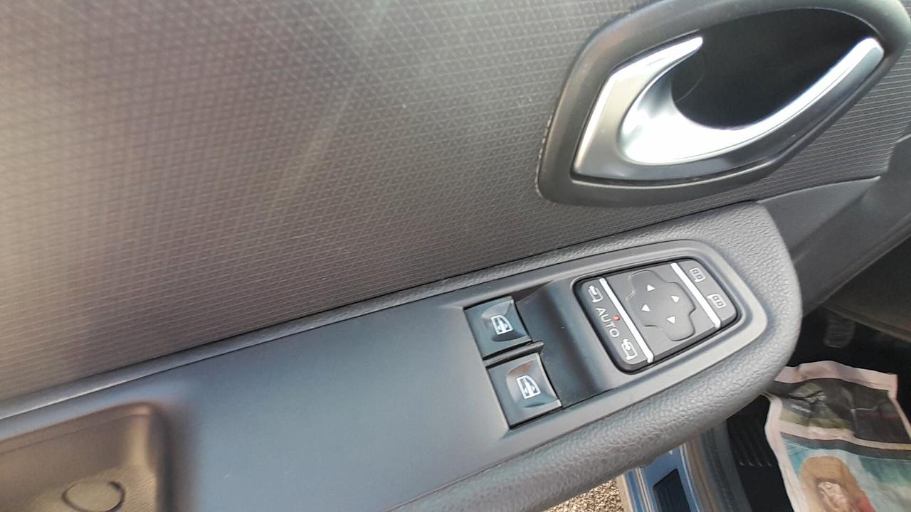 Renault Clio dCi 8V 75 CV 5 porte Life