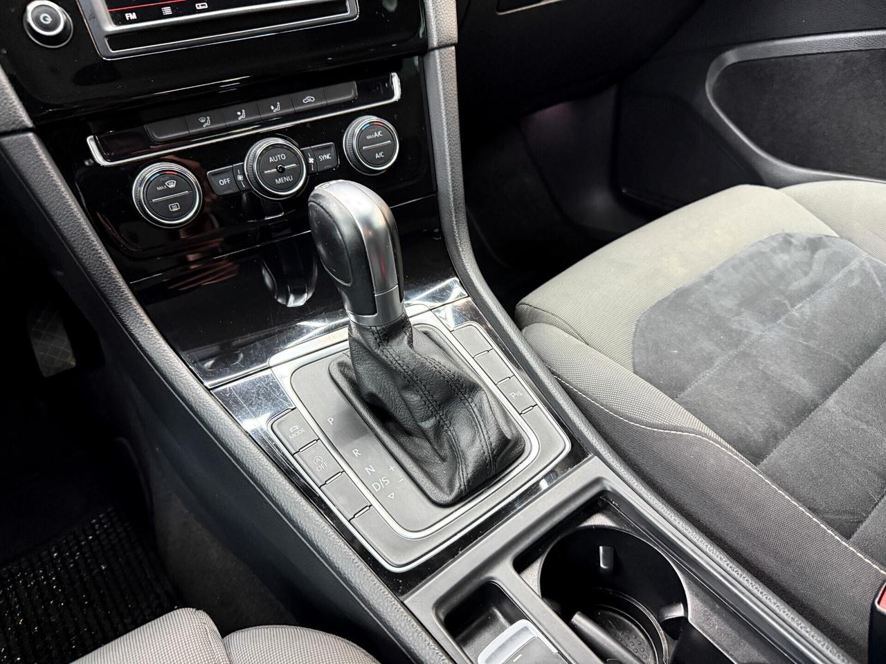Volkswagen Golf 2.0 TDI 150CV Highline DSG
