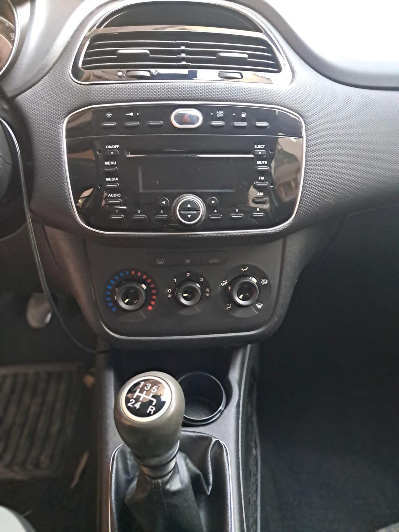 FIAT PUNTO EVO 1.4 BENZ-METANO-NEOPATENTATI-Euro3990