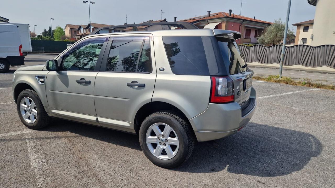 Land Rover Freelander 2.2 TD4 S.W. S
