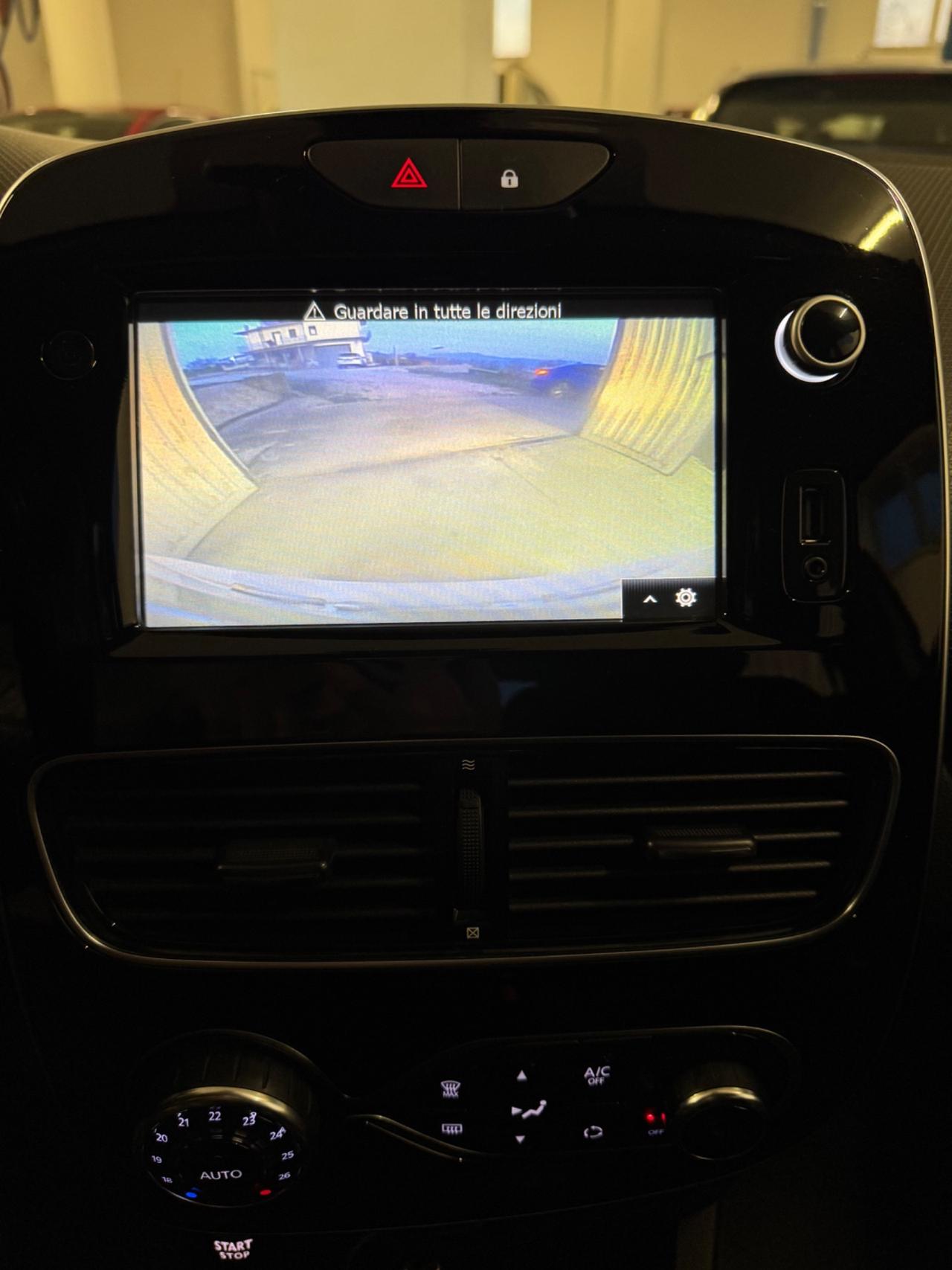 Renault Clio dCi 8V 90 CV Start&Stop 5 porte Energy Duel2