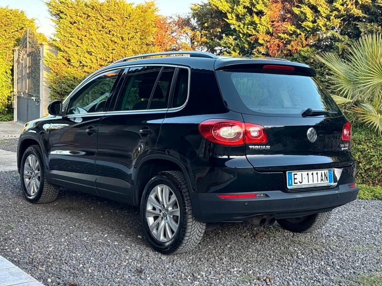Volkswagen Tiguan 2.0 TDI DPF 4MOTION Sport & Style 4X4