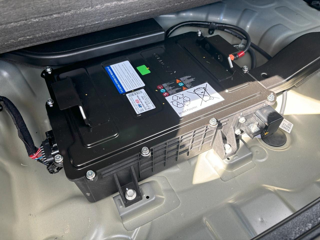 Kia Stonic 1.0 T-GDi 100 CV MHEV iMT Style - NEOPATENTATI
